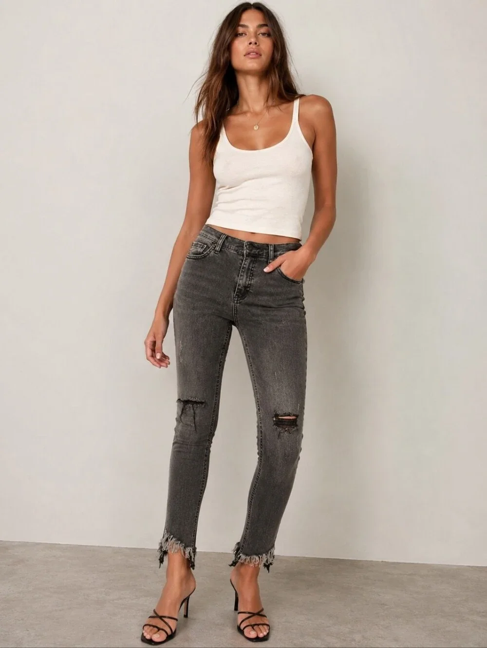 ❤ FREE PEOPLE GREAT HEIGHTS DISTRESSED SKINNY FRINGE HEM JEANS, 0 (25)